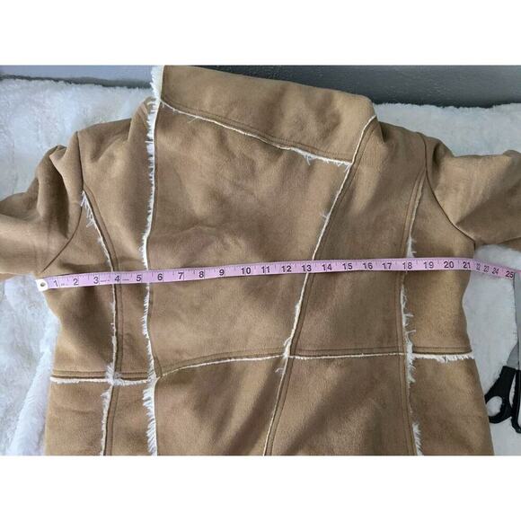 B Hip Waterfall‎ Boho Hippie Faux Suede Sherpa Ruffle Front Jacket Beige SZ L - Picture 8 of 11